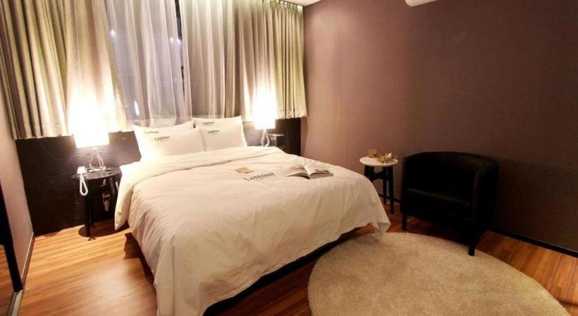 Londoner Hotel Busan Buitenkant foto