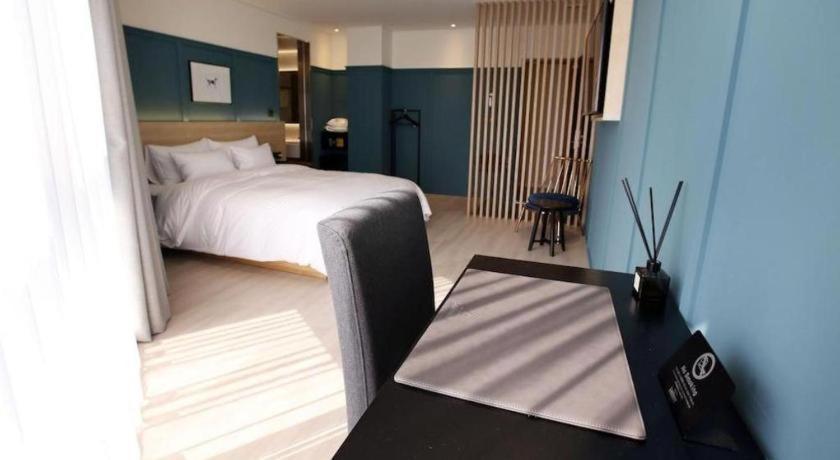 Londoner Hotel Busan Buitenkant foto