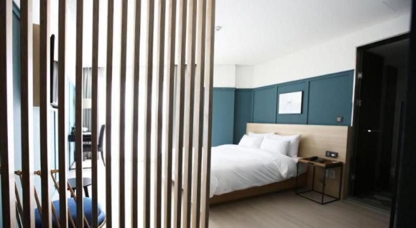 Londoner Hotel Busan Buitenkant foto