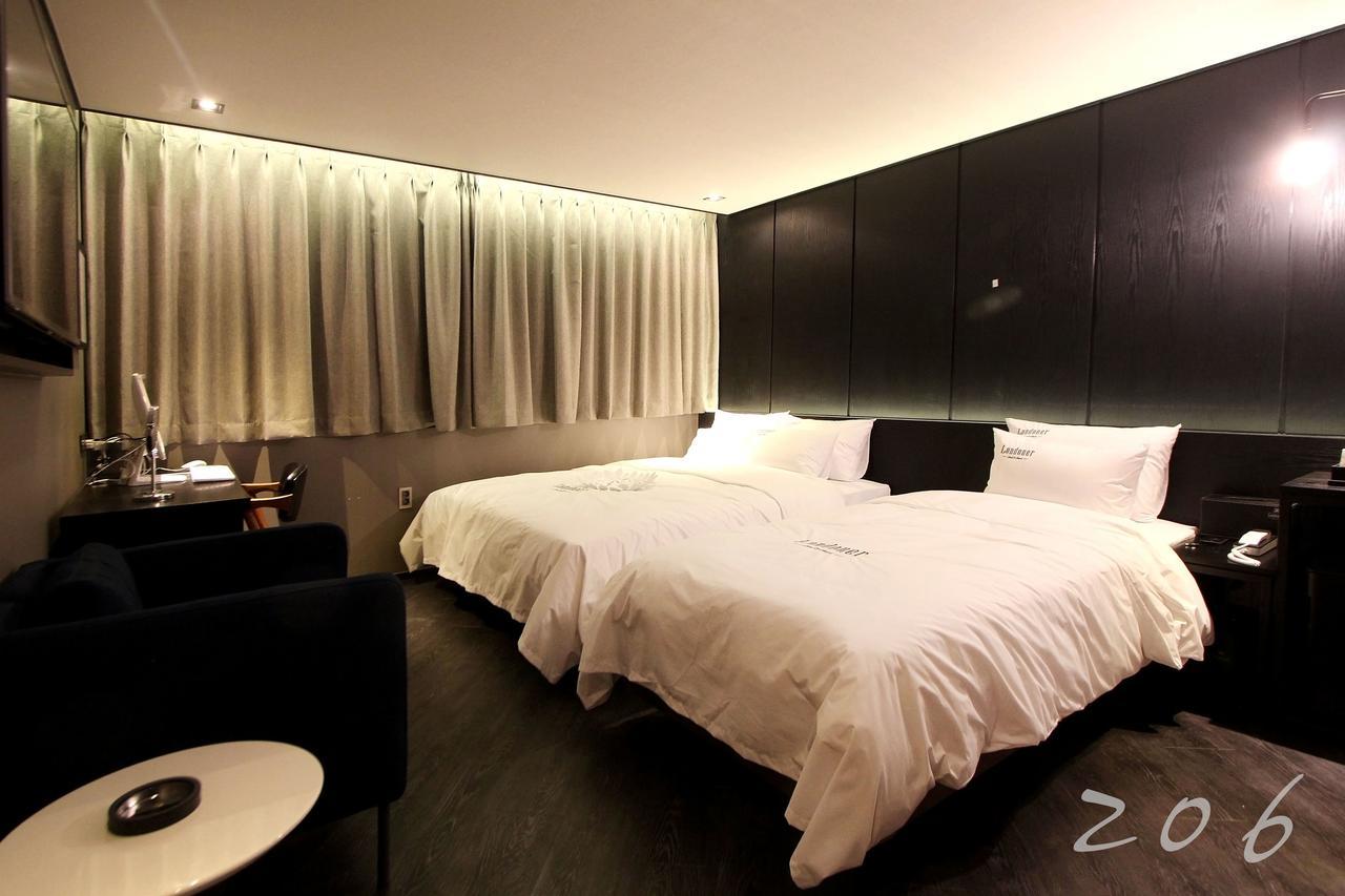 Londoner Hotel Busan Buitenkant foto