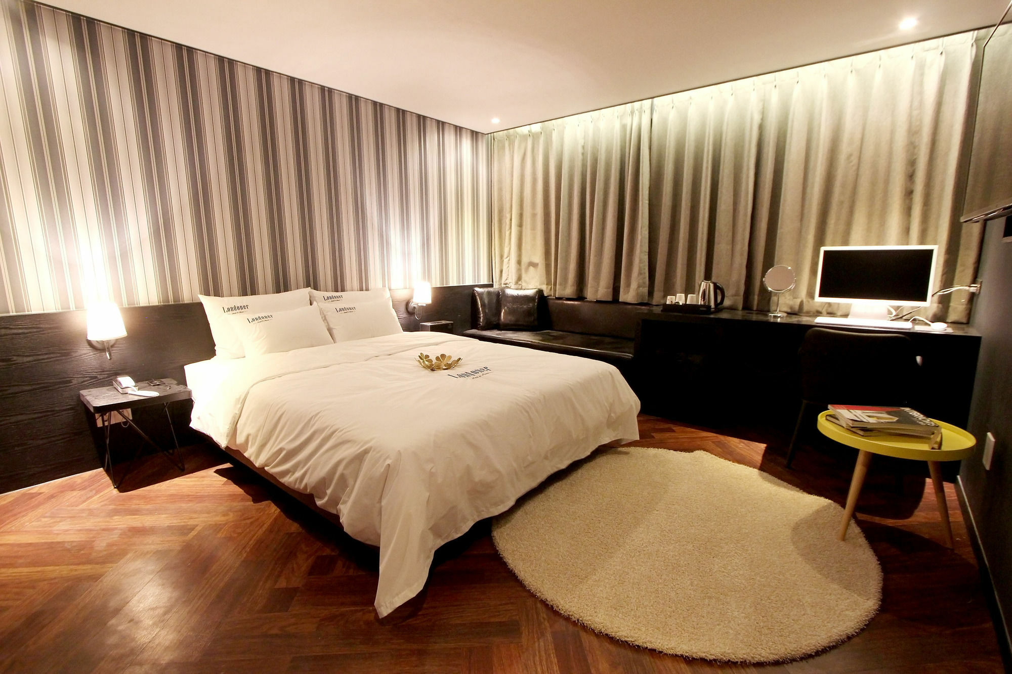 Londoner Hotel Busan Buitenkant foto